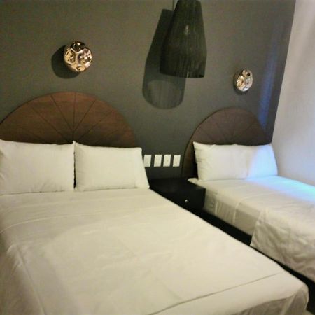 Hm Hotel Express Colima Eksteriør bilde